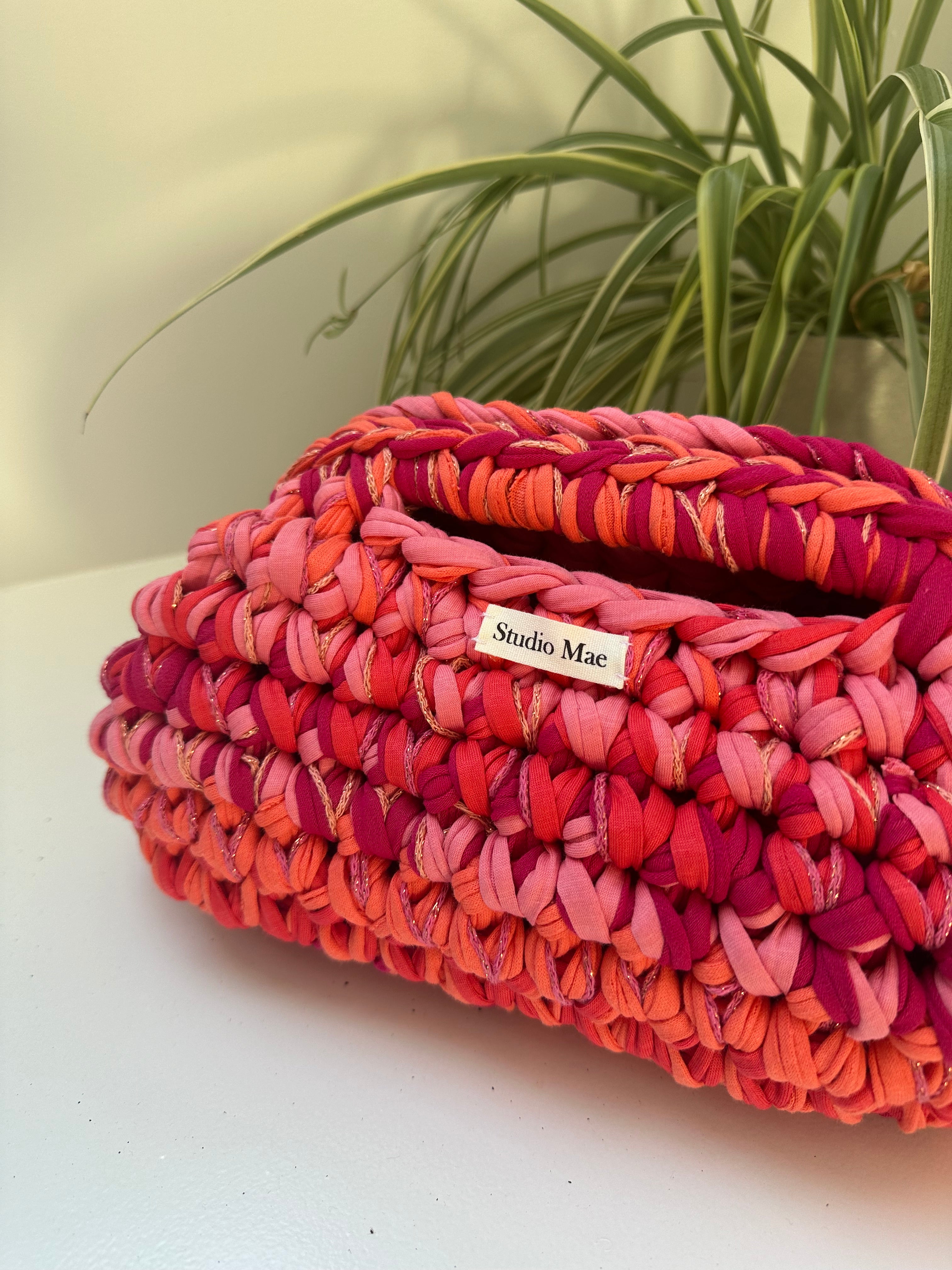 Amour Clutch - 20% Off