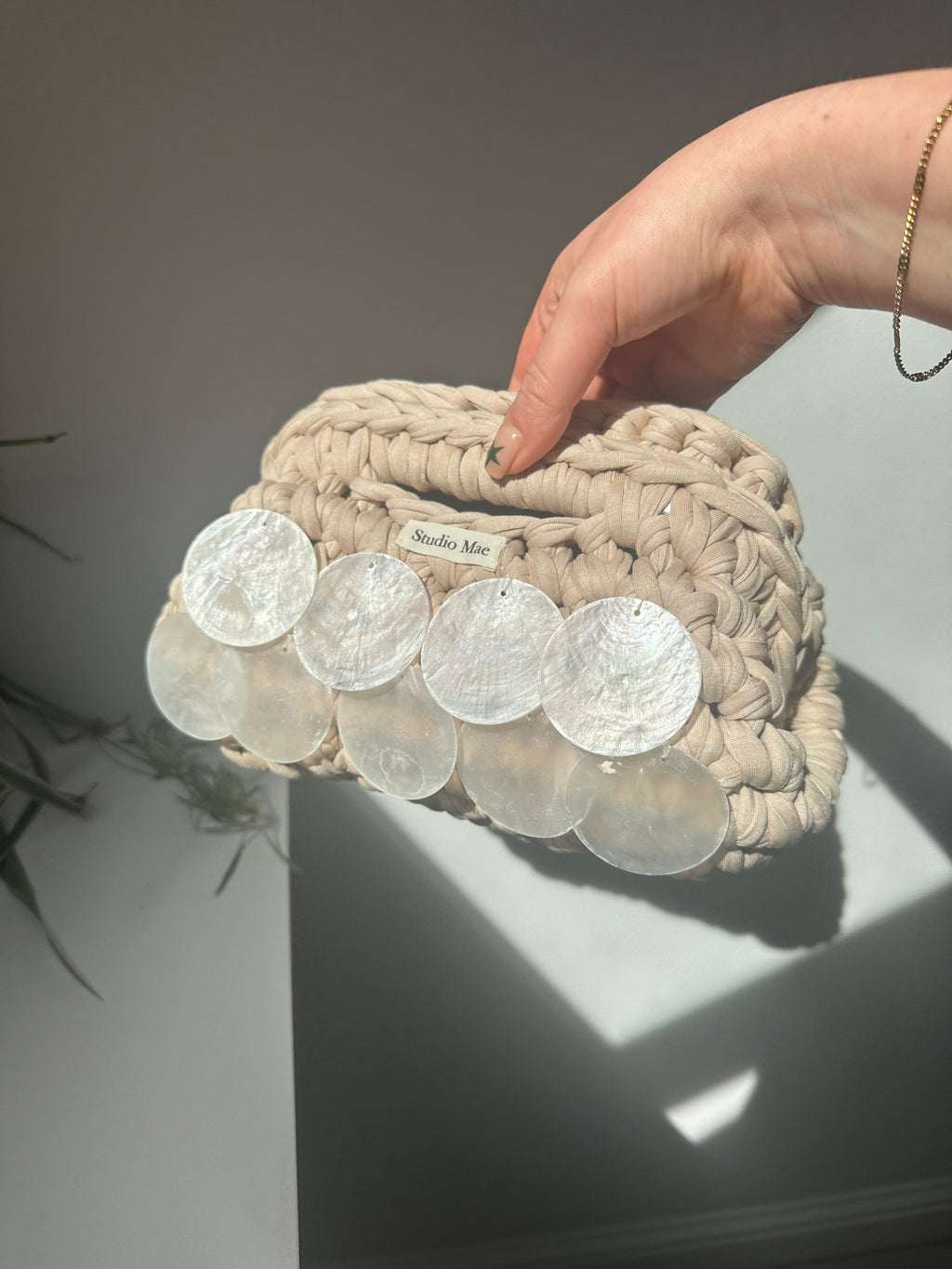 Amour Clutch