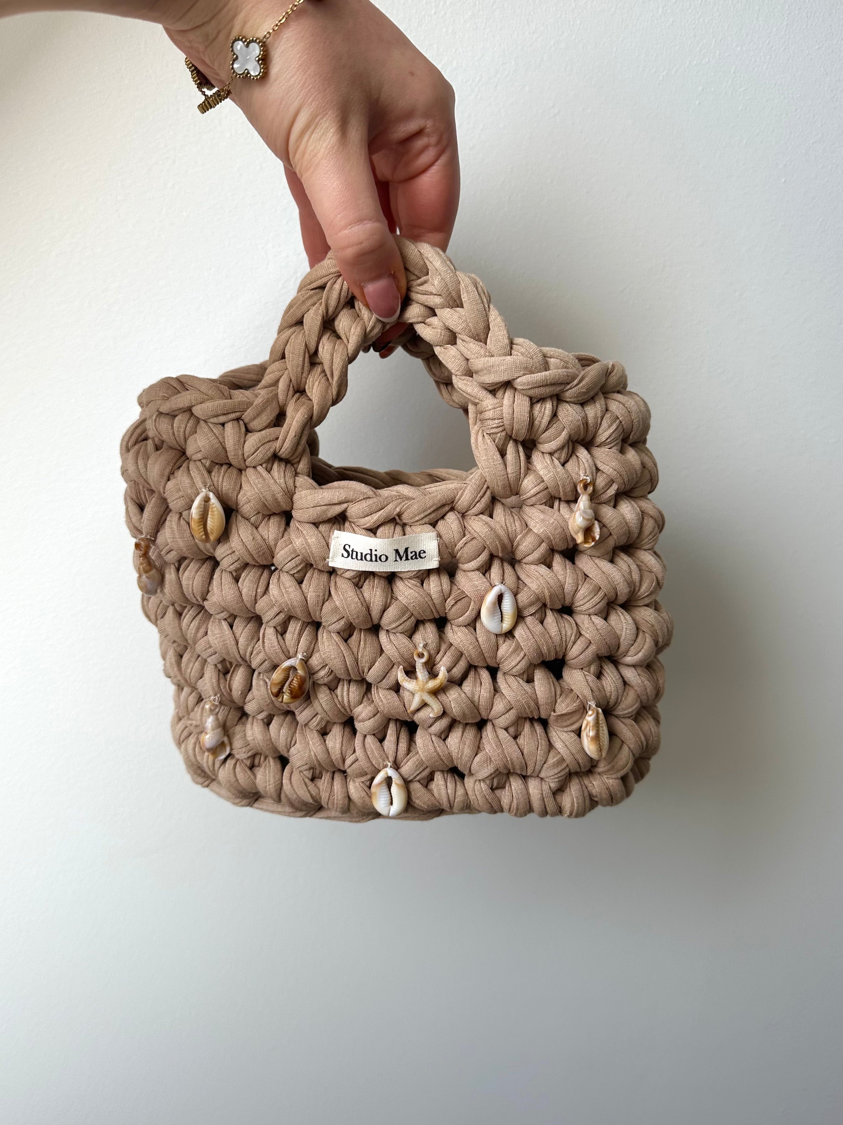 Astrid Mini