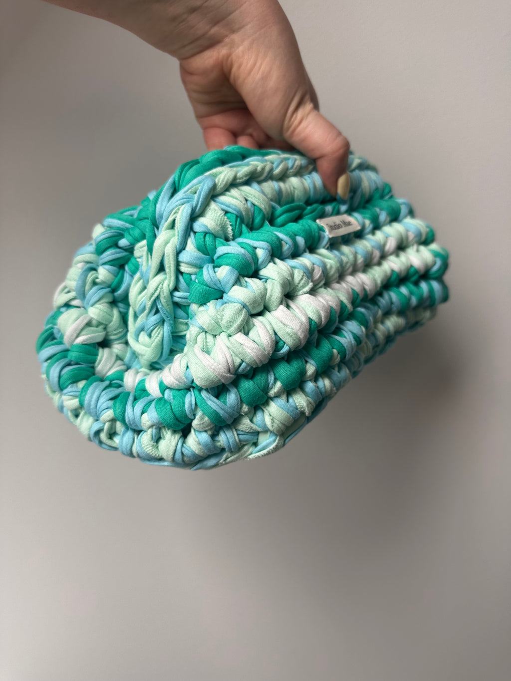 Amour Clutch