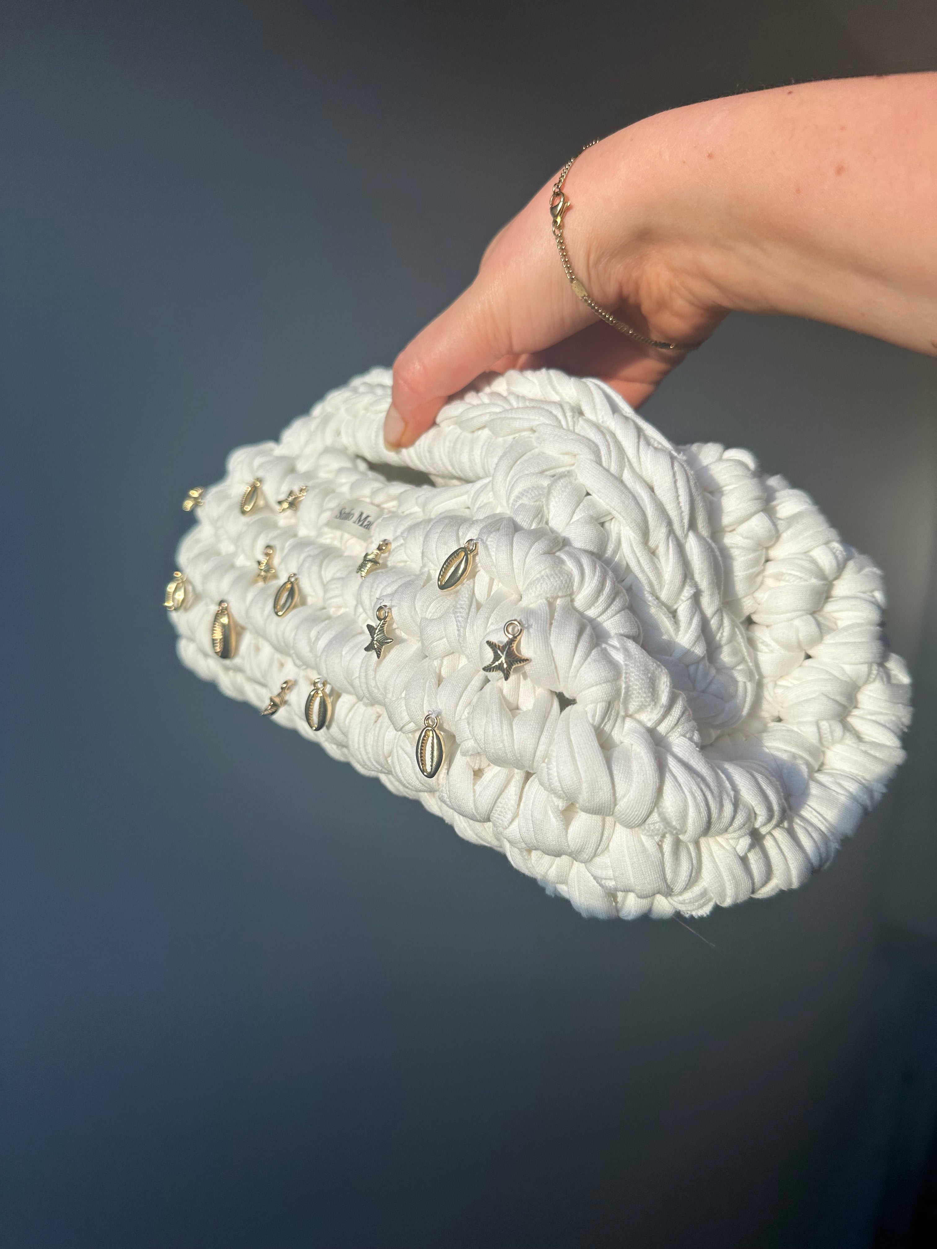 Amour Clutch