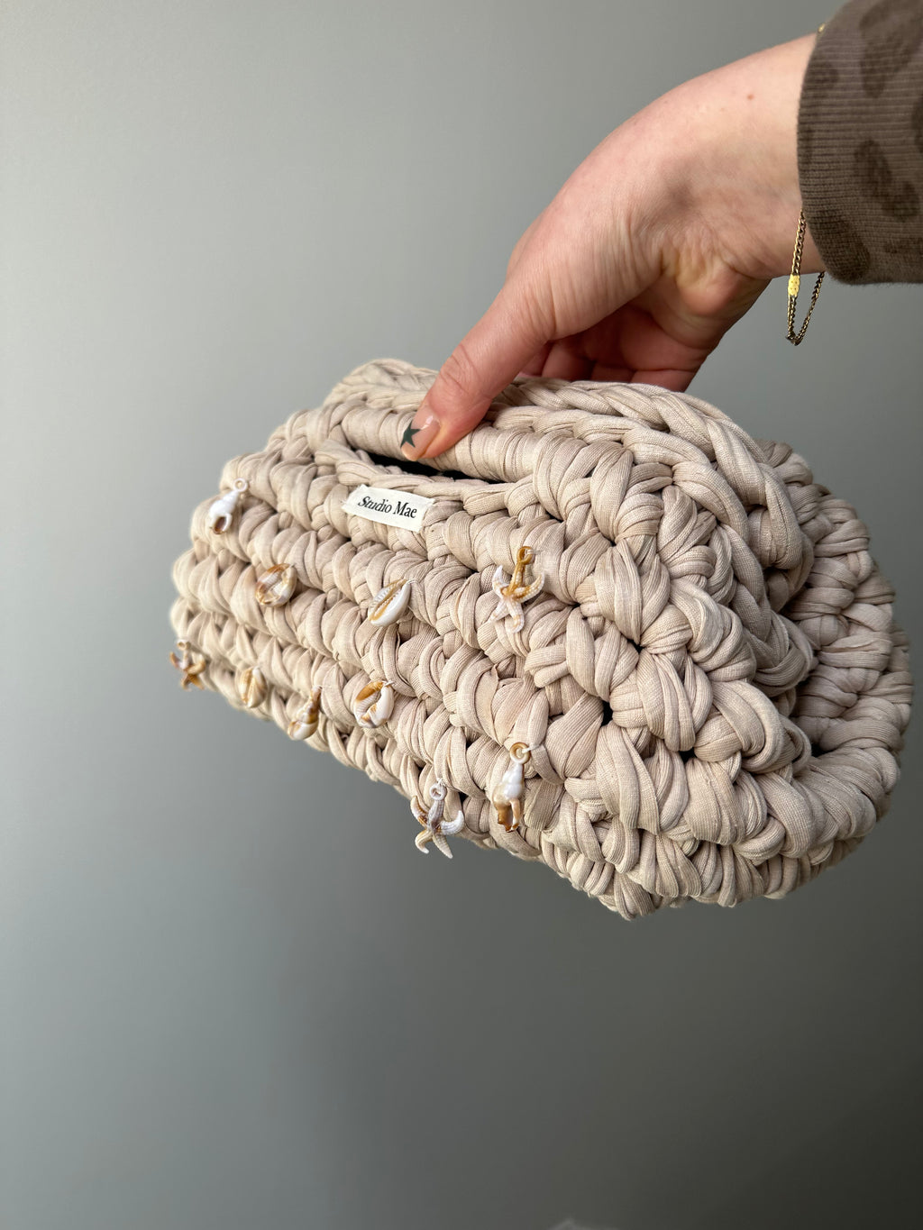 Amour Clutch